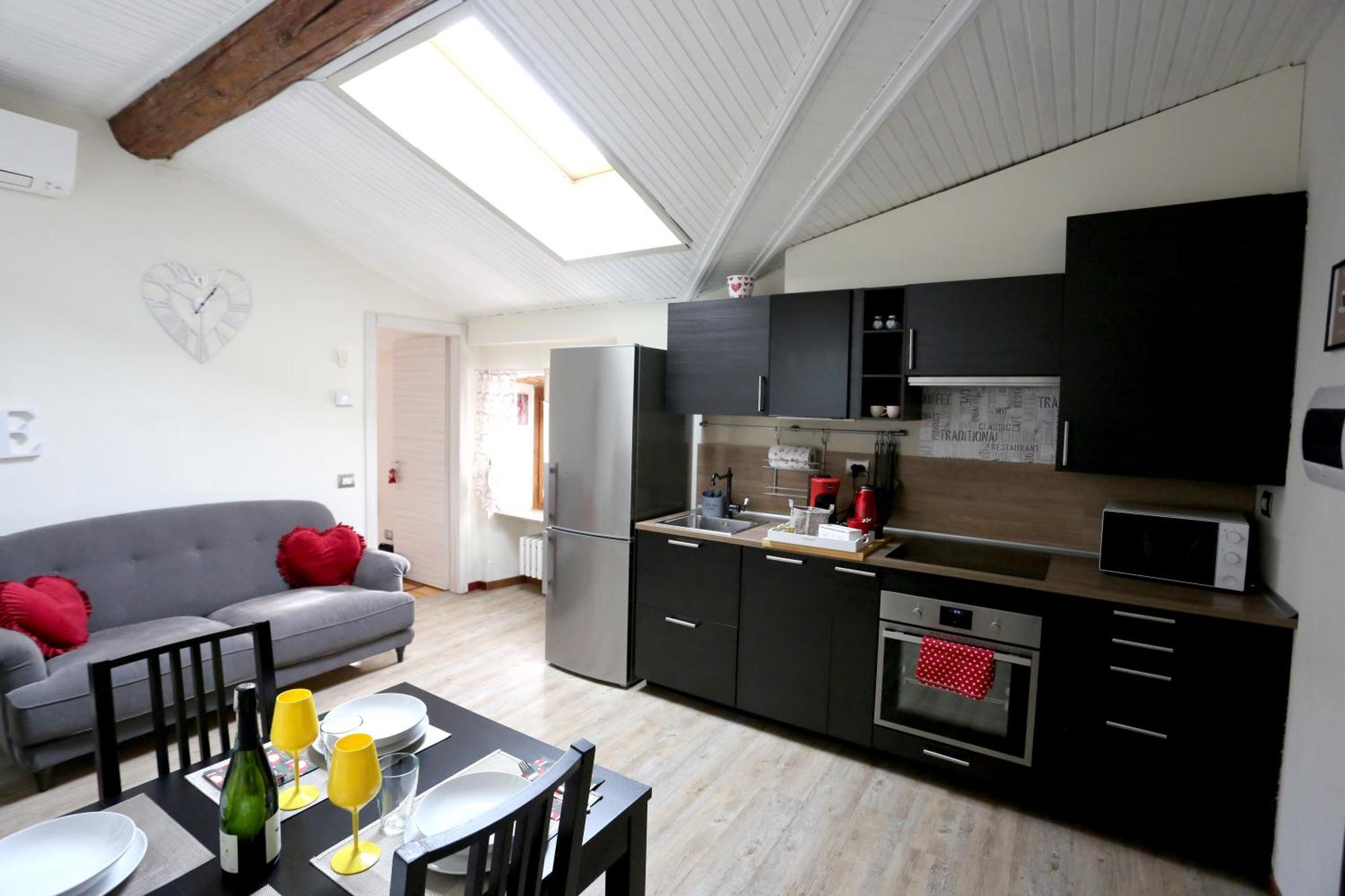 Scaldacuore Charme Apartment แบร์กาโม ภายนอก รูปภาพ