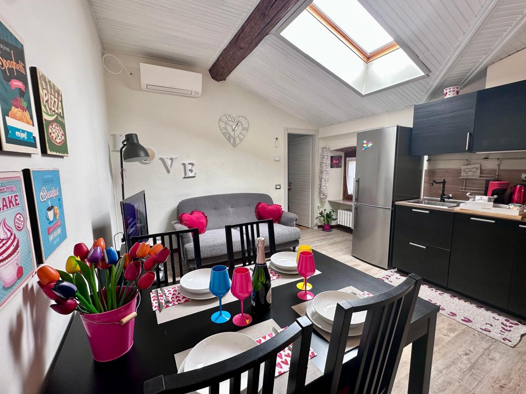 Scaldacuore Charme Apartment แบร์กาโม ภายนอก รูปภาพ